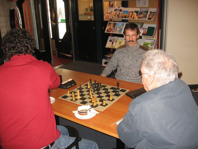 The Baron vs. Pandix in the bar!